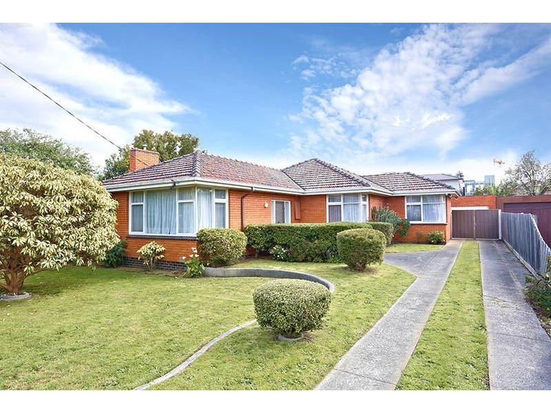 11 Southdown Avenue, Glen Waverley VIC 3150