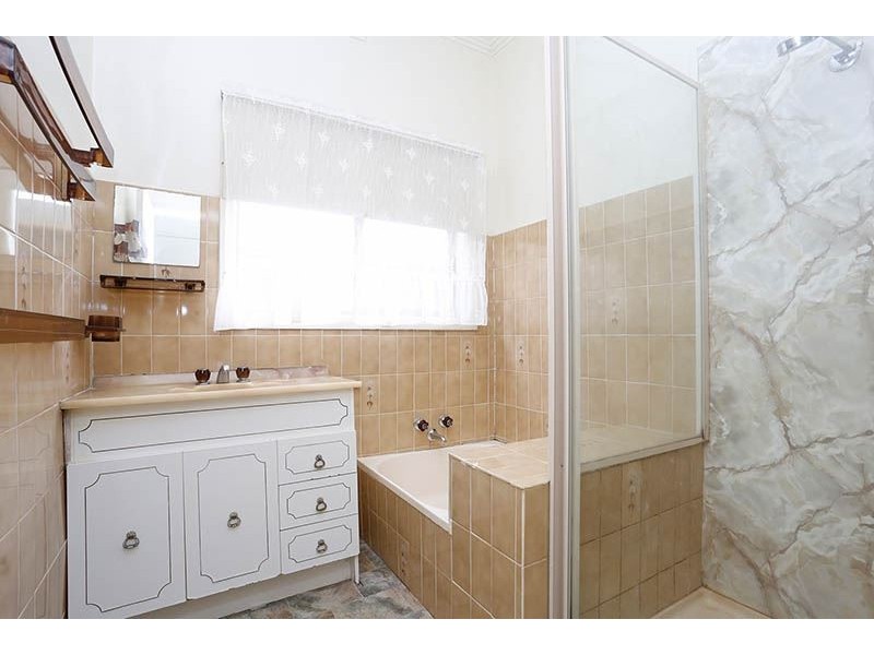 24 Halliday St, Mount Waverley VIC 3149