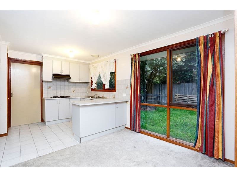 2/6 Melaleuca Drive, Glen Waverley VIC 3150