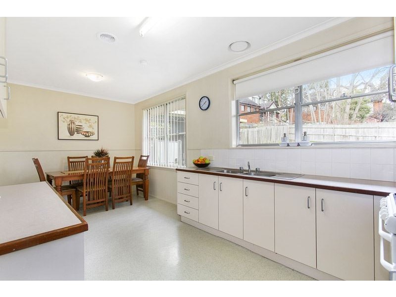 40 Gordon Road, Mount Waverley VIC 3149