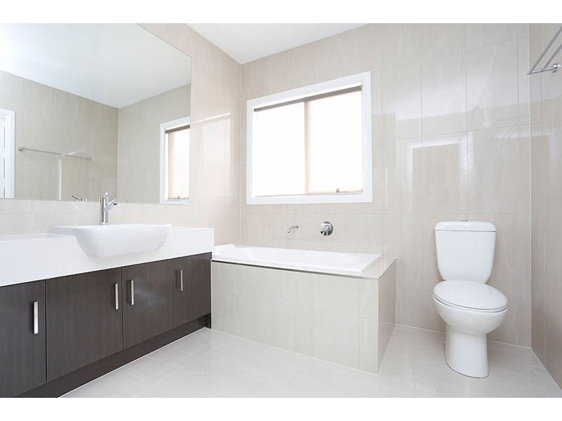 1/165 Waverley Road, Chadstone VIC 3148