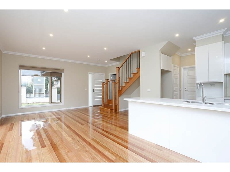 1/165 Waverley Road, Chadstone VIC 3148