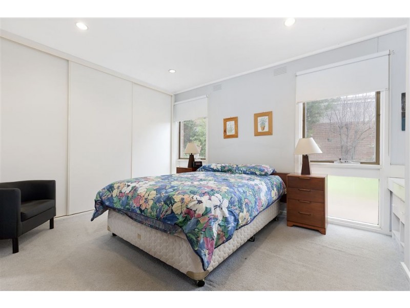 2 Trafford Court, Wheelers Hill VIC 3150