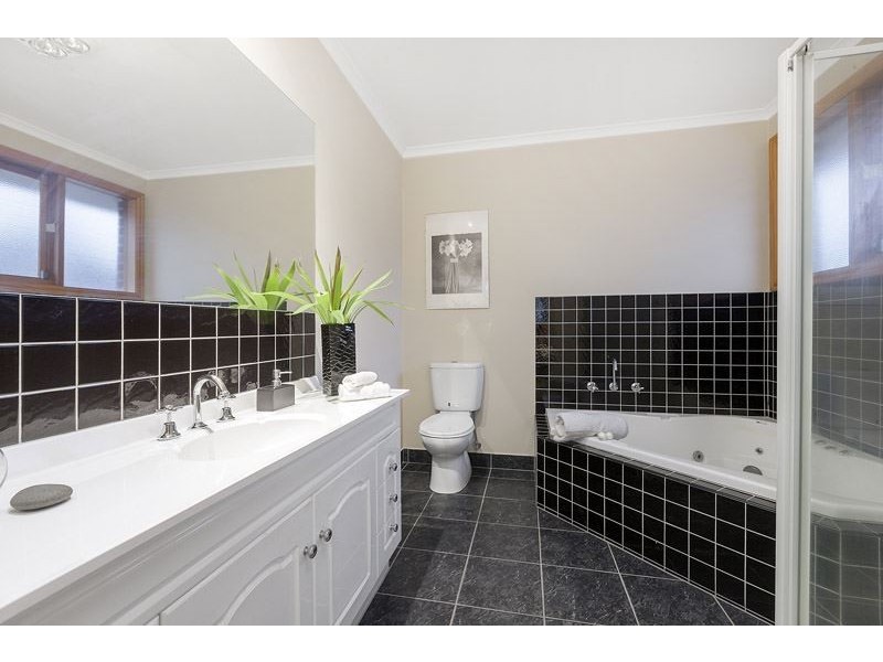 1 Alison Street, Mount Waverley VIC 3149