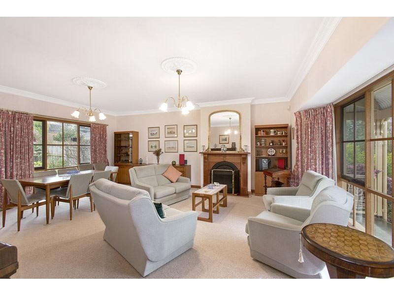 21 Atheldene Drive, Glen Waverley VIC 3150