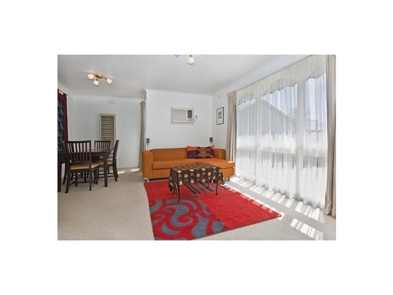 2/17 Walter Street, Glen Waverley VIC 3150