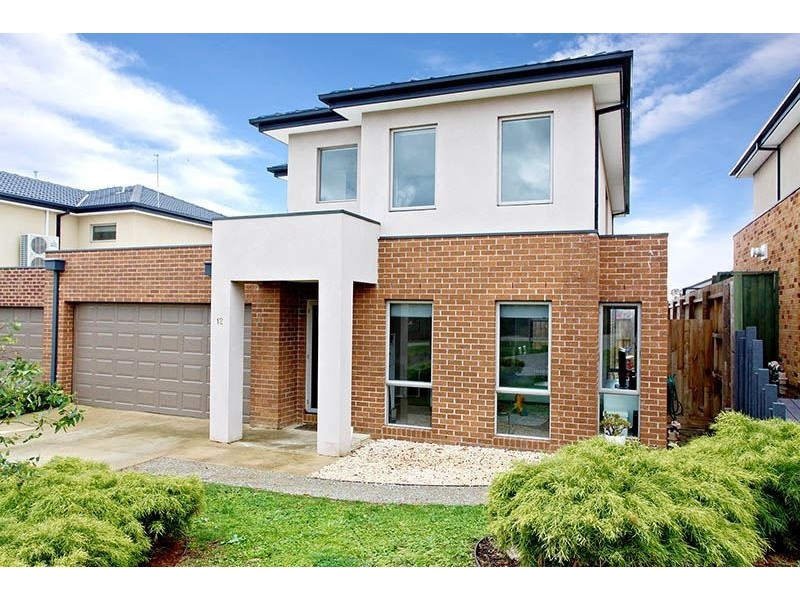 12/35 Lily Way, Skye VIC 3977