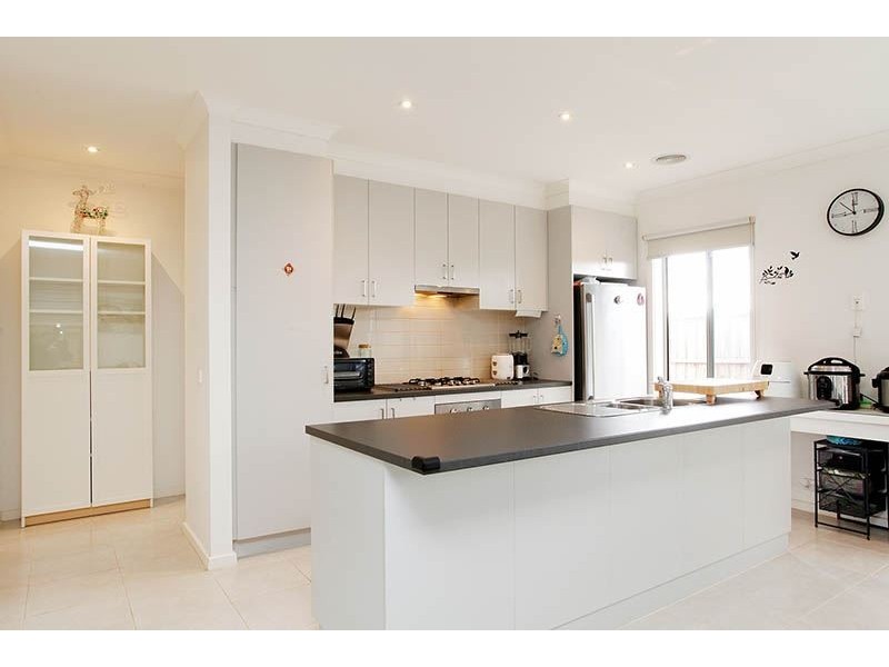 12/35 Lily Way, Skye VIC 3977