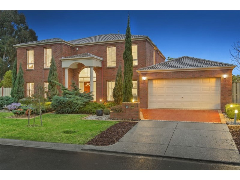 9 Peartree Way, Glen Waverley VIC 3150