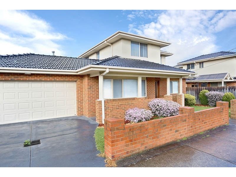 2/12 Myrtle Street, Glen Waverley VIC 3150