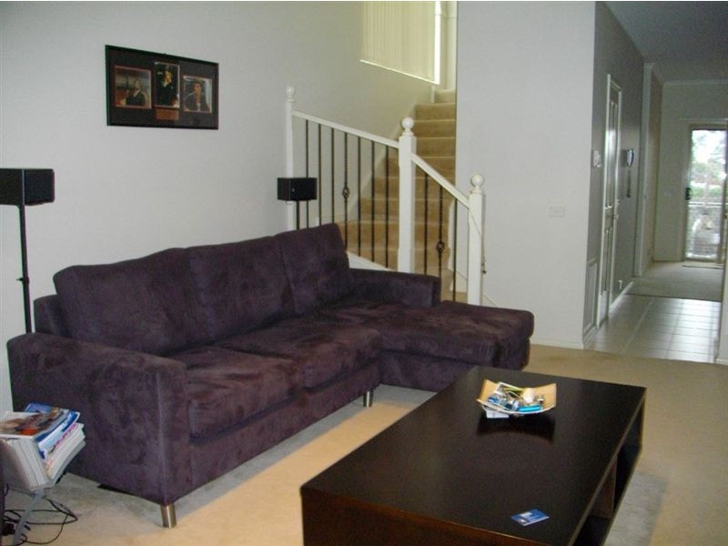 1 St Laurent Rise, Knoxfield VIC 3180