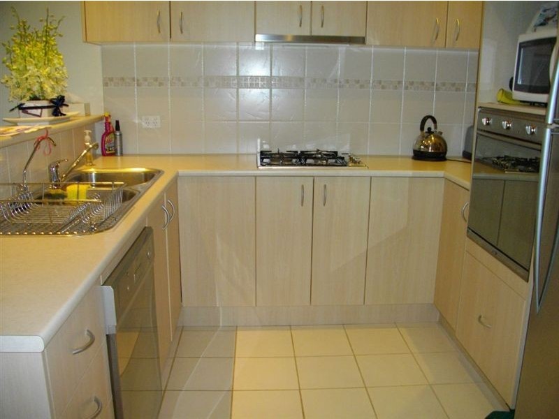 1 St Laurent Rise, Knoxfield VIC 3180