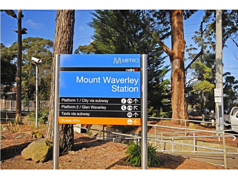 2 Rivoli Court, Mount Waverley VIC 3149