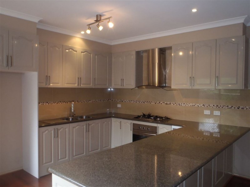 1/751 High Street Road, Glen Waverley VIC 3150