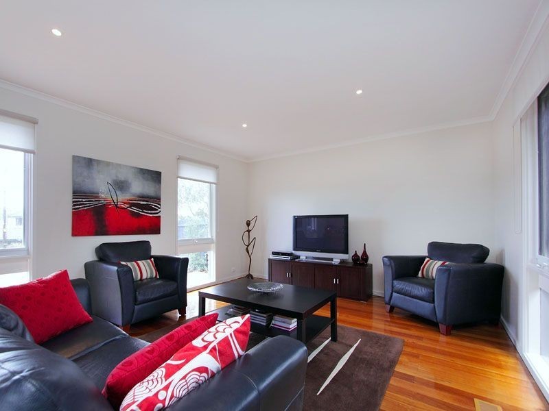 6 Gauntlet Avenue, Glen Waverley VIC 3150