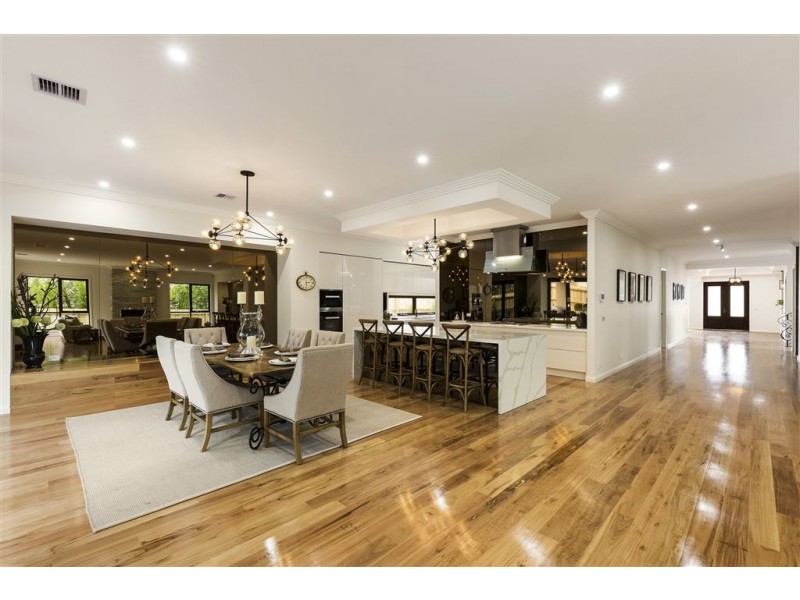 20 Landridge Street, Glen Waverley VIC 3150