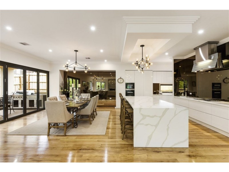 20 Landridge Street, Glen Waverley VIC 3150