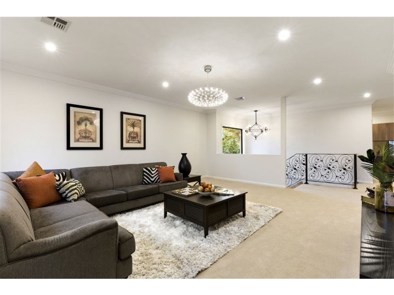 20 Landridge Street, Glen Waverley VIC 3150