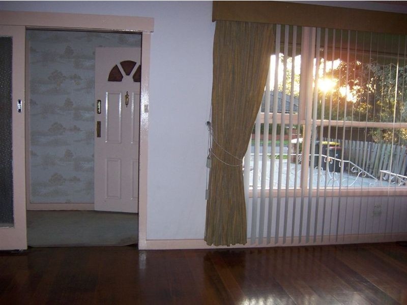 1/12 Owens Ave, Glen Waverley VIC 3150