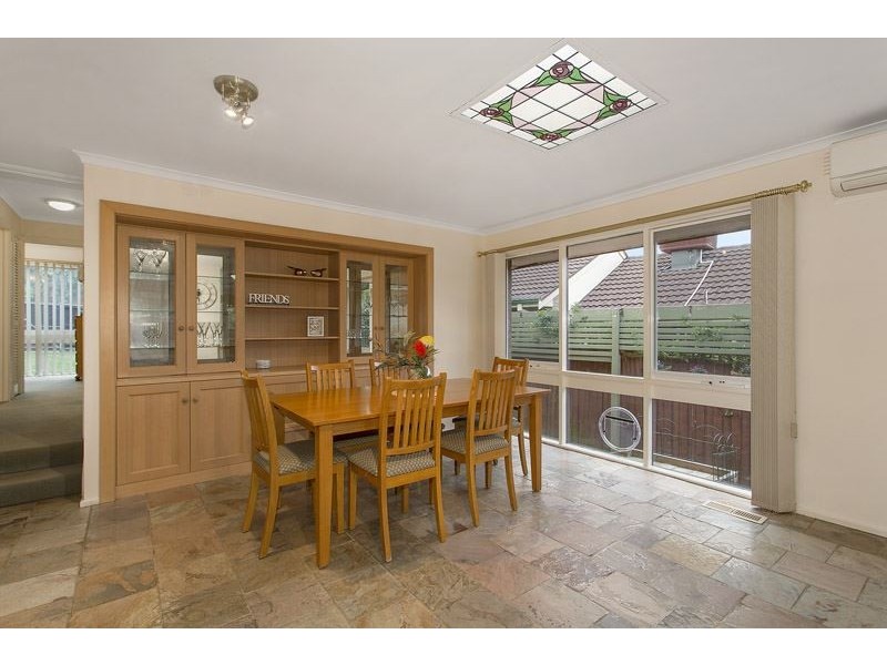 17 Rythdale Court, Glen Waverley VIC 3150