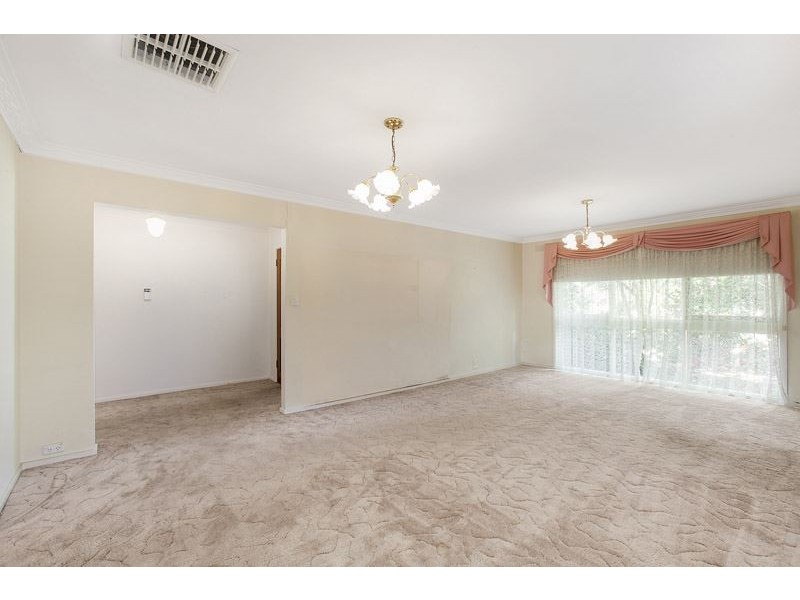 13 Balmoral Court, Burwood East VIC 3151