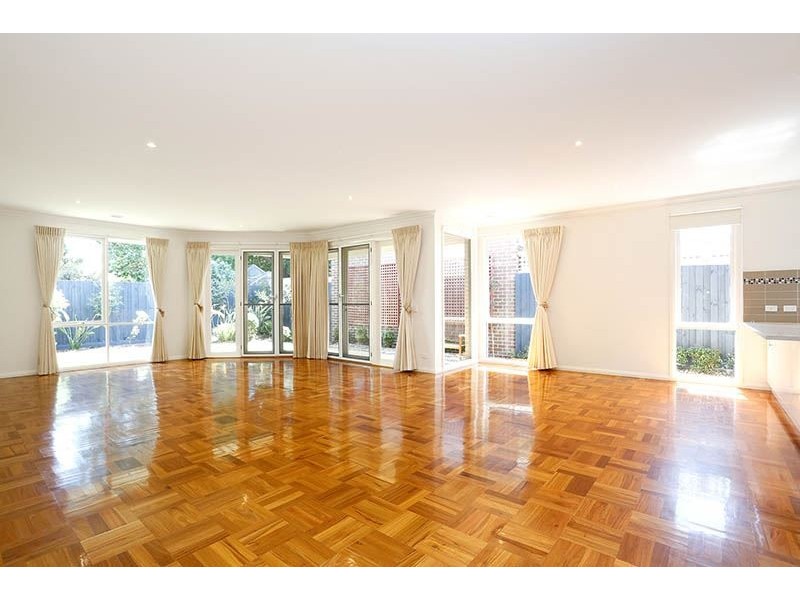 2/9 Vasey Street, Mount Waverley VIC 3149