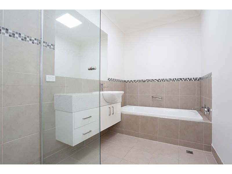 2/9 Vasey Street, Mount Waverley VIC 3149