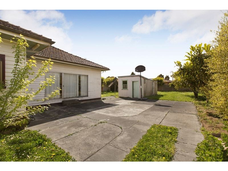 6 Myers Avenue, Glen Waverley VIC 3150