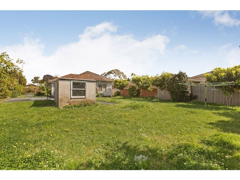 6 Myers Avenue, Glen Waverley VIC 3150