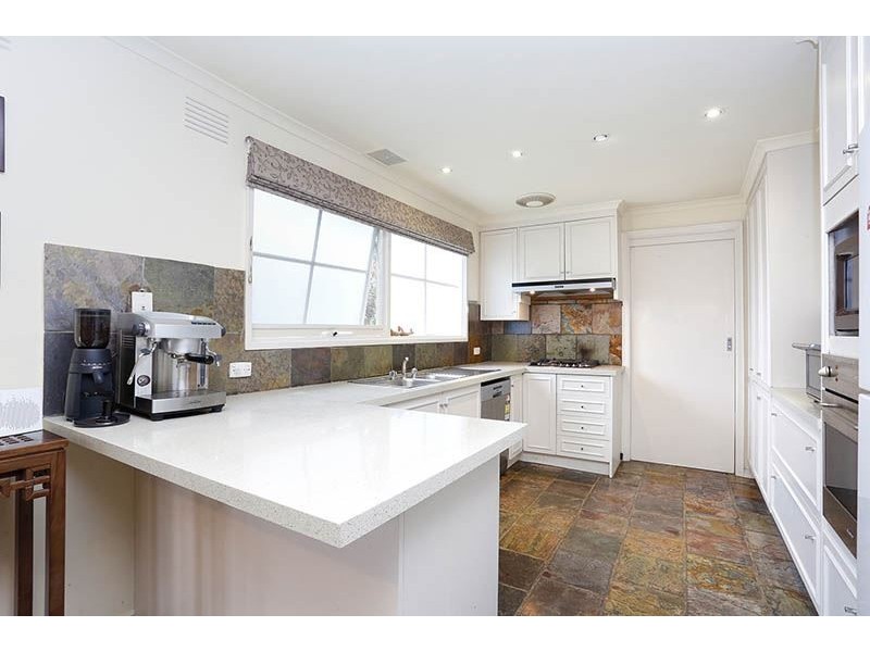 53 Strickland Drive, Wheelers Hill VIC 3150