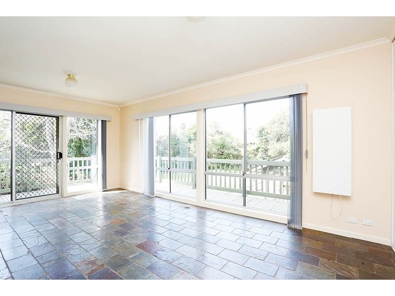 34 Cratloe Road, Mount Waverley VIC 3149