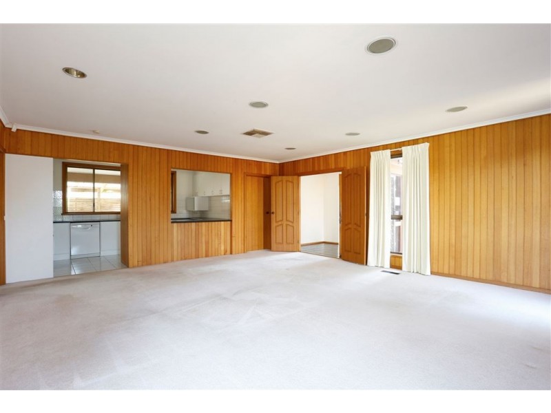 33 Bluehills Avenue, Mount Waverley VIC 3149