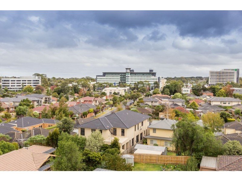 16 Panoramic Grove, Glen Waverley VIC 3150