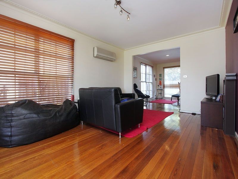 52 Remington Drive, Glen Waverley VIC 3150