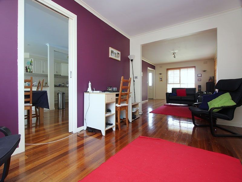 52 Remington Drive, Glen Waverley VIC 3150