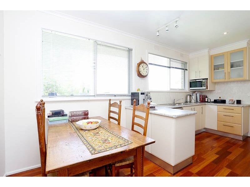 22 Viggers Parade, Glen Waverley VIC 3150