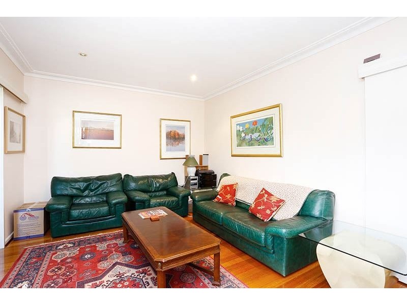 22 Viggers Parade, Glen Waverley VIC 3150