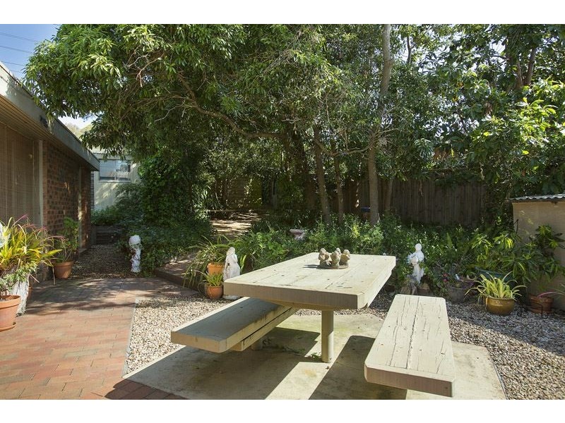 18 Darlington Avenue, Wheelers Hill VIC 3150