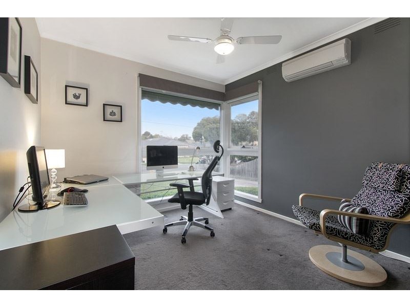 63 Cootamundra Drive, Wheelers Hill VIC 3150