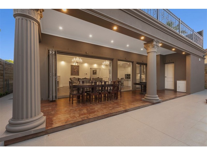 21 Lincoln Avenue, Glen Waverley VIC 3150