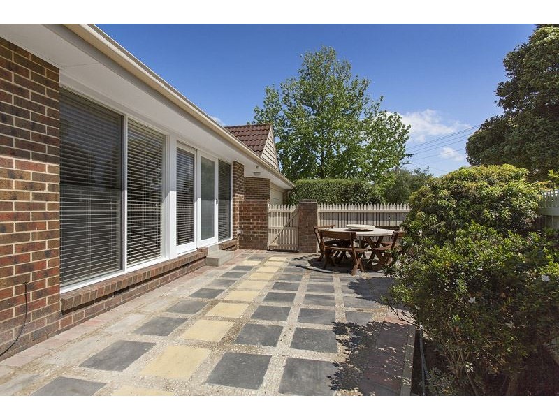 1/32 Bogong Avenue, Glen Waverley VIC 3150