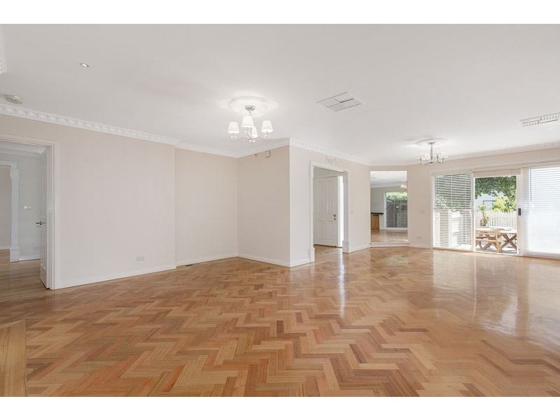 1/32 Bogong Avenue, Glen Waverley VIC 3150