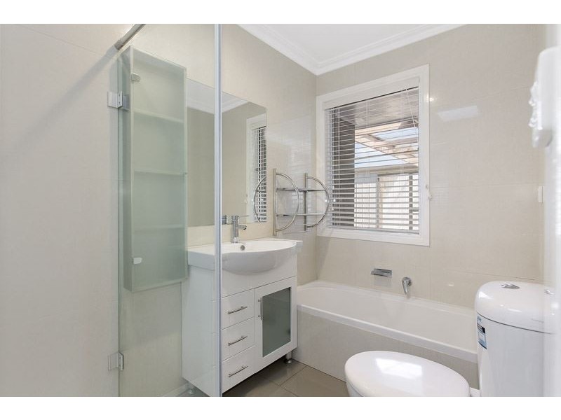 1/32 Bogong Avenue, Glen Waverley VIC 3150