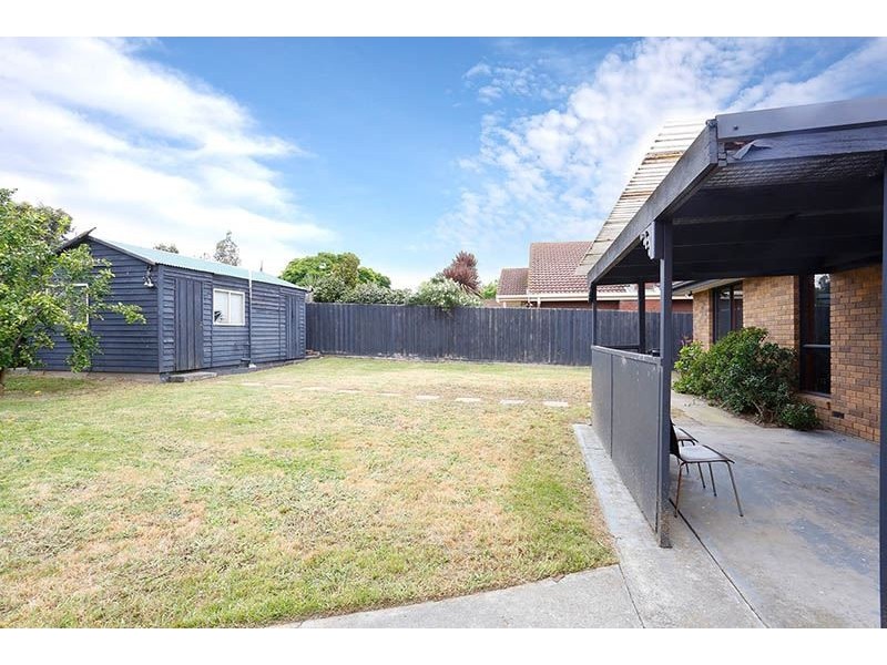 56 Fernbank Crescent, Mulgrave VIC 3170