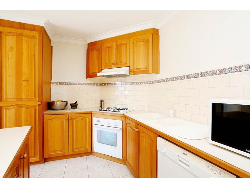 23 Dunscombe Avenue, Glen Waverley VIC 3150