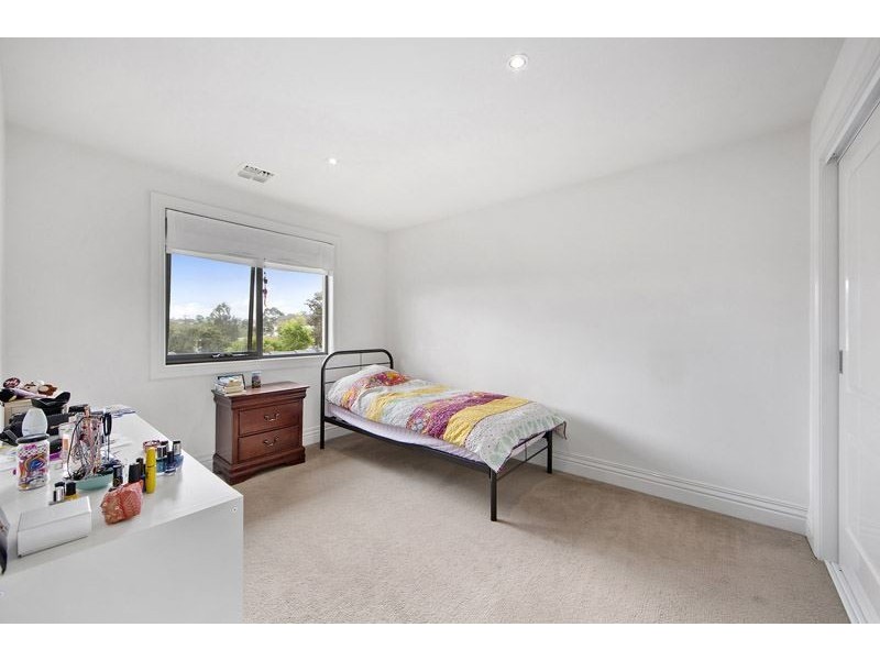 4B Pimm Court, Glen Waverley VIC 3150