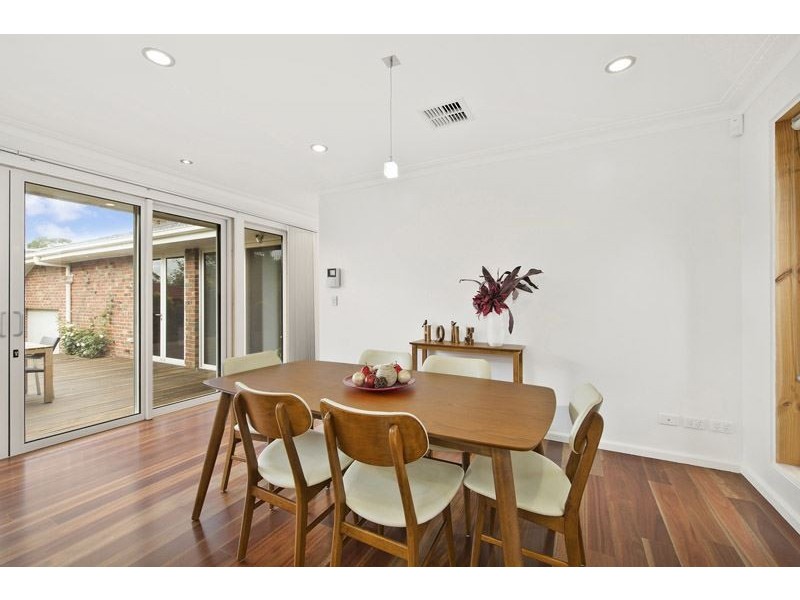 11 Blenheim Avenue, Glen Waverley VIC 3150