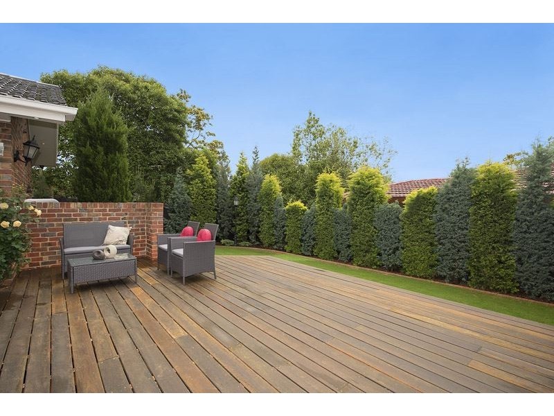 11 Blenheim Avenue, Glen Waverley VIC 3150