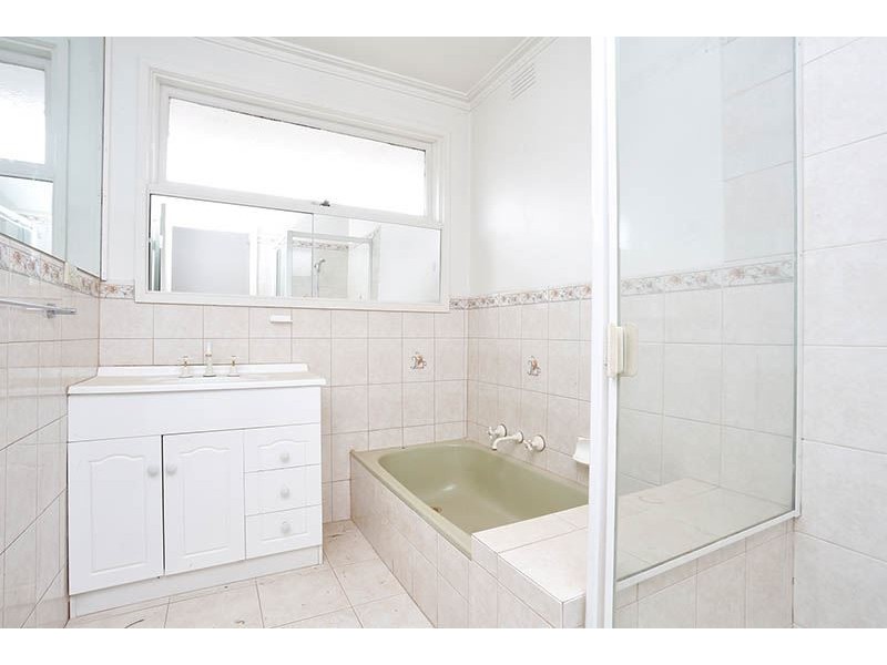 14 Mackellar Avenue, Wheelers Hill VIC 3150