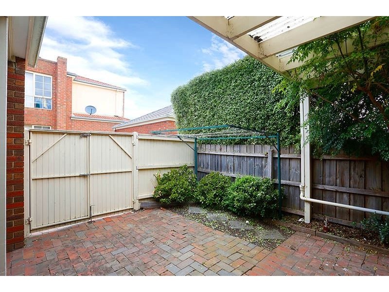 53 Coleman Parade, Glen Waverley VIC 3150